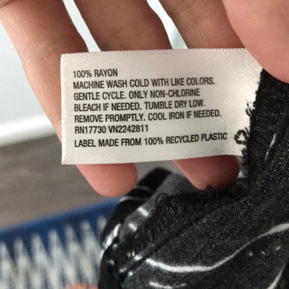 Black & White Maxi Dress - Picture 4 of 4